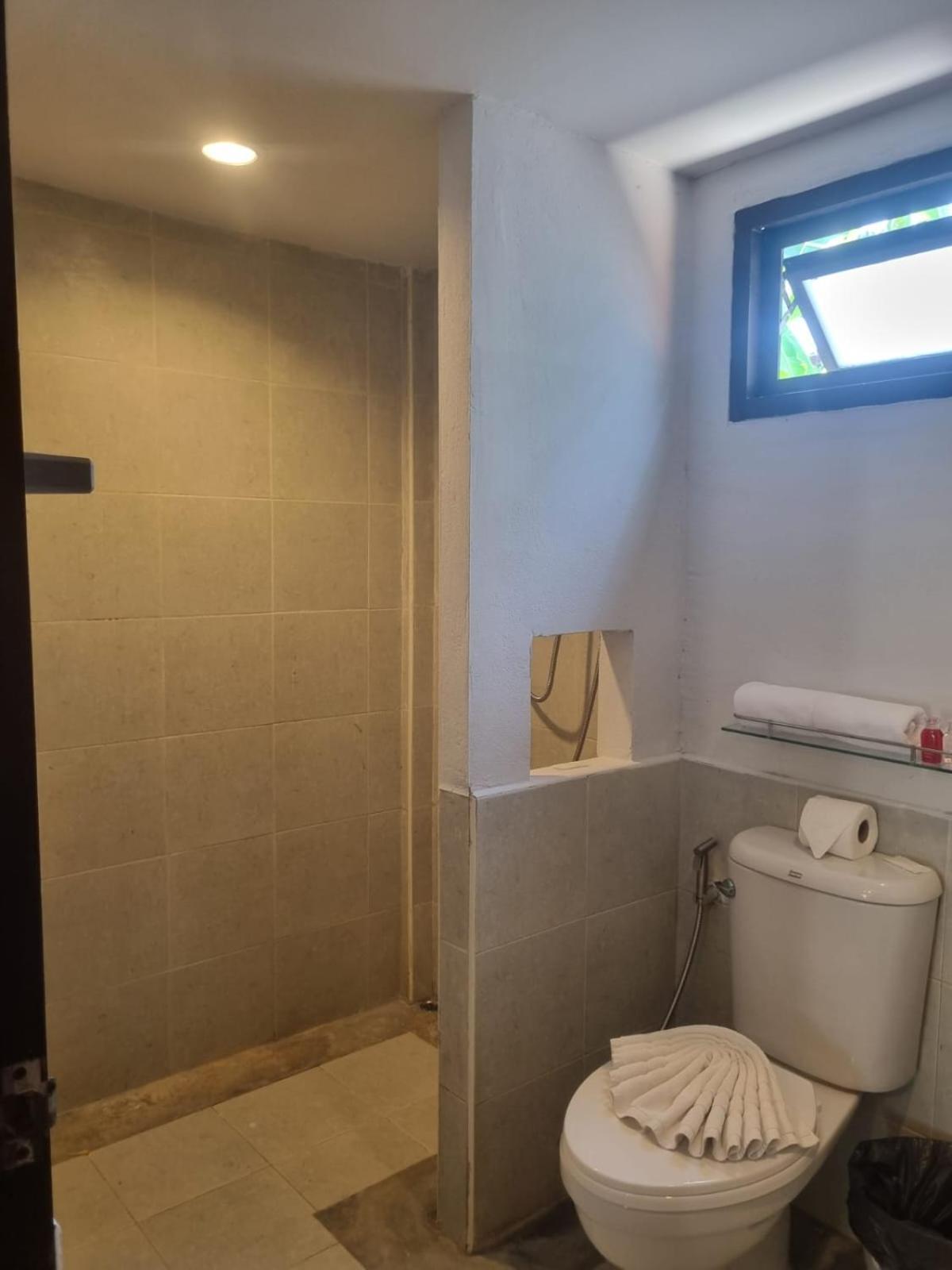 New Breakers Hotel Rawai ภายนอก รูปภาพ